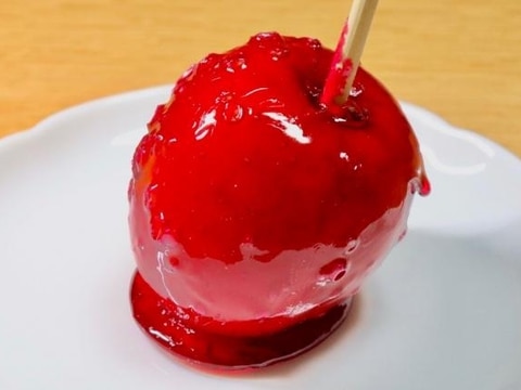 甘さひかえめ!りんごあめの作り方